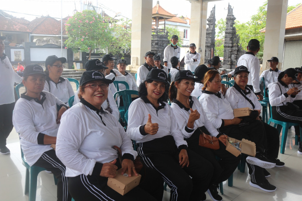 Kegiatan Launching Posyandu Terpadu (Lansia) Banjar Campuan Asri Kangin, Desa Dalung